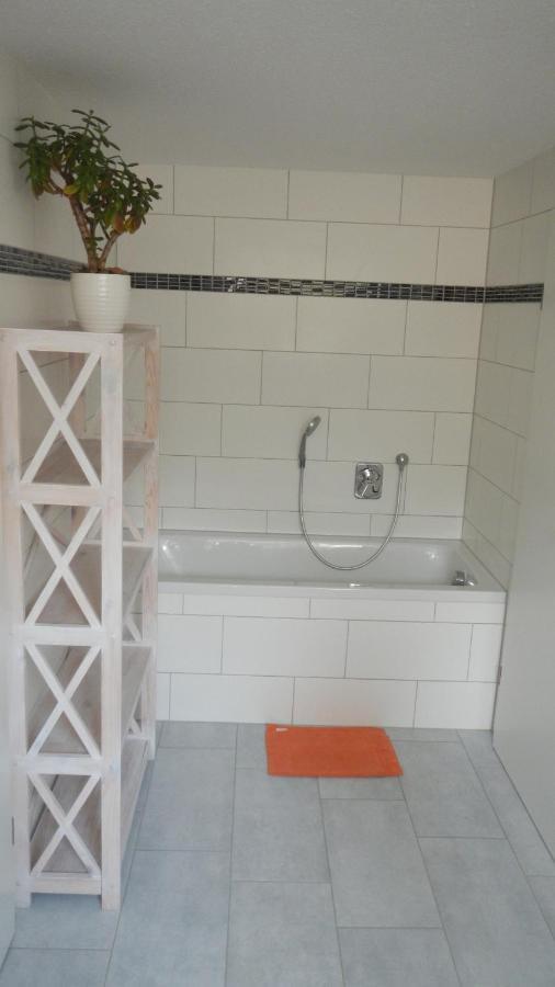 Ferienwohnung Burgblick Im Neuffener Tal Mit Sauna Und Wallbox Frickenhausen  Exterior foto